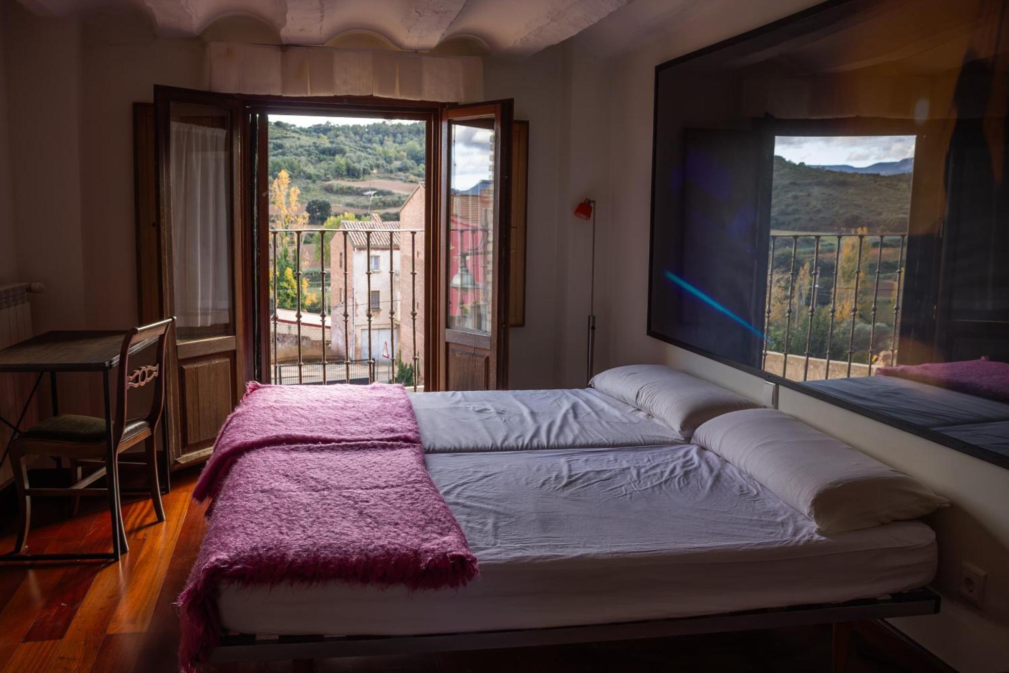 Alojamiento Rural Coliving Sojuela ภายนอก รูปภาพ